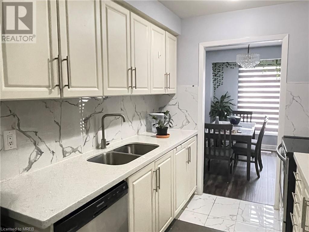 Listing 40376826 - Large Photo # 10