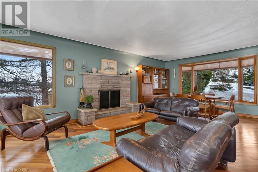 Listing 40377115 - Large Photo # 8