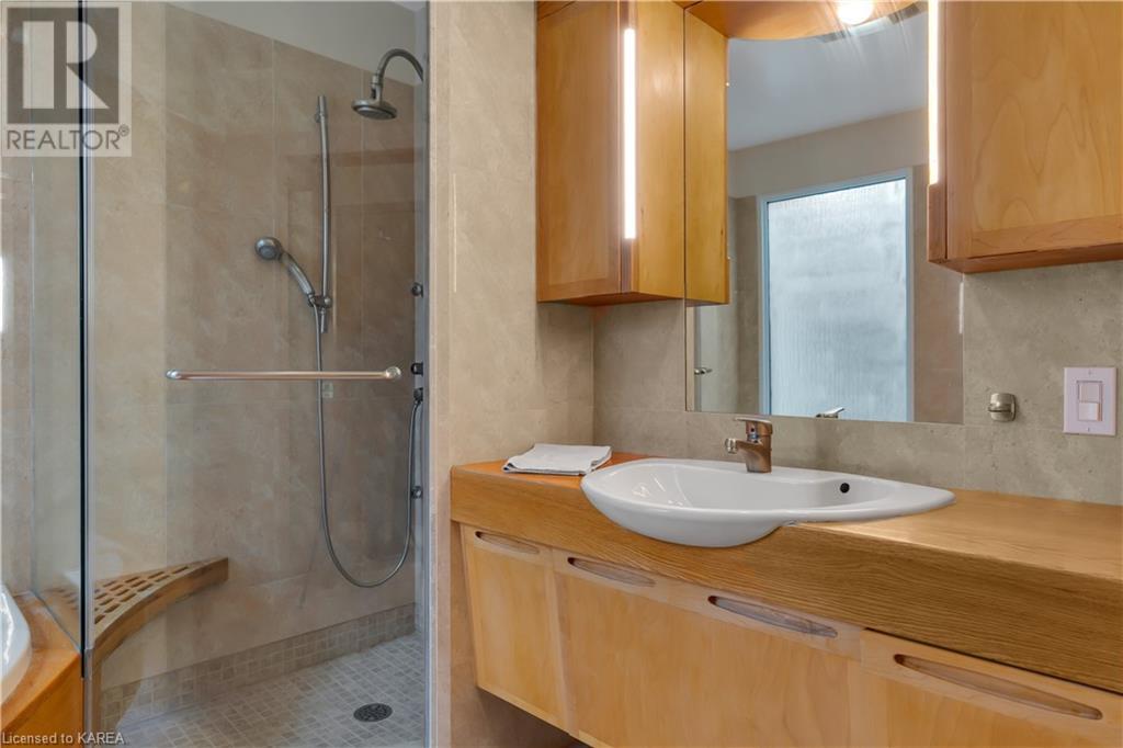Listing 40377115 - Large Photo # 16