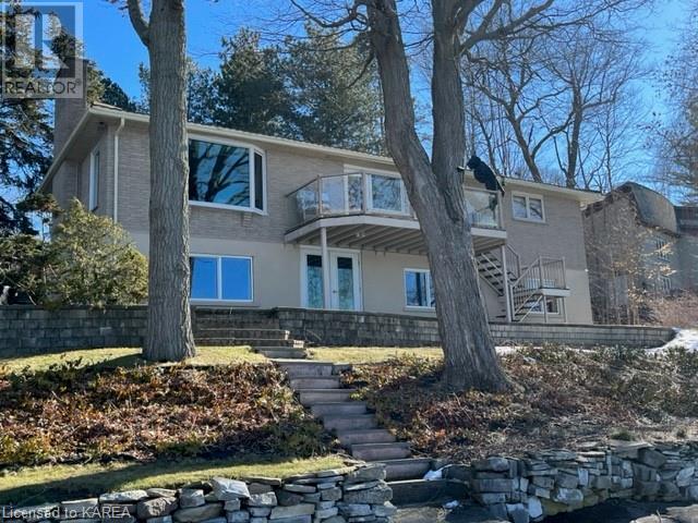 Listing 40377115 - Large Photo # 1