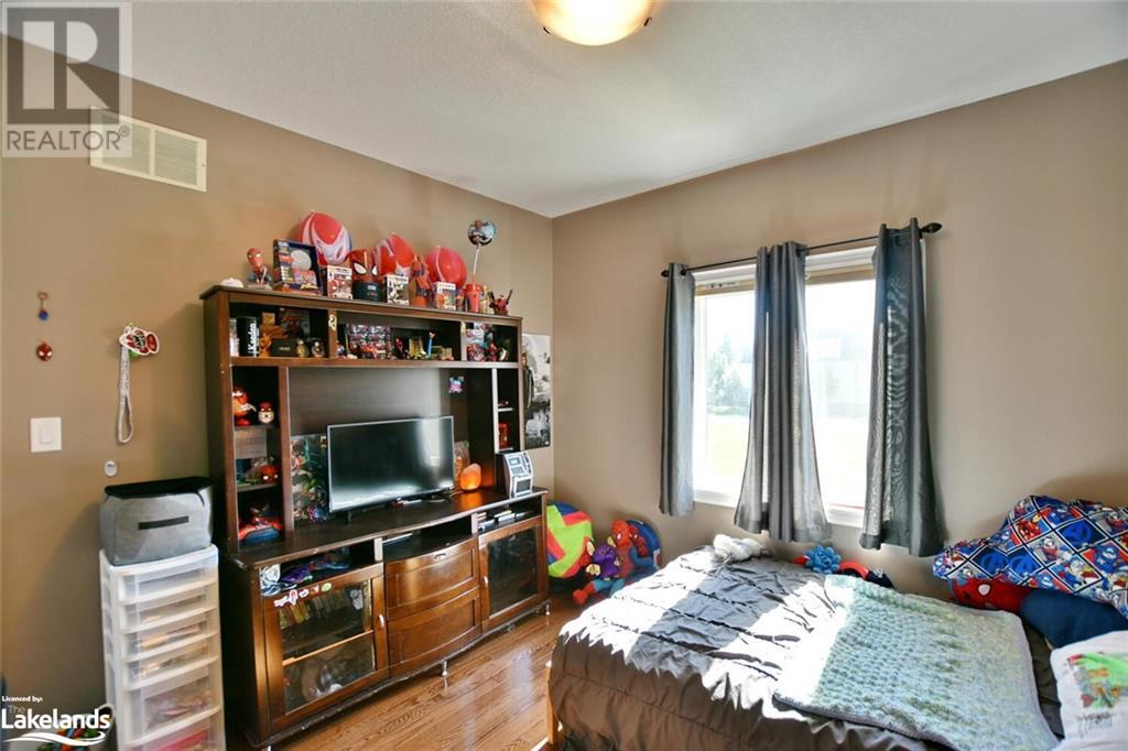 Listing 40377170 - Large Photo # 28
