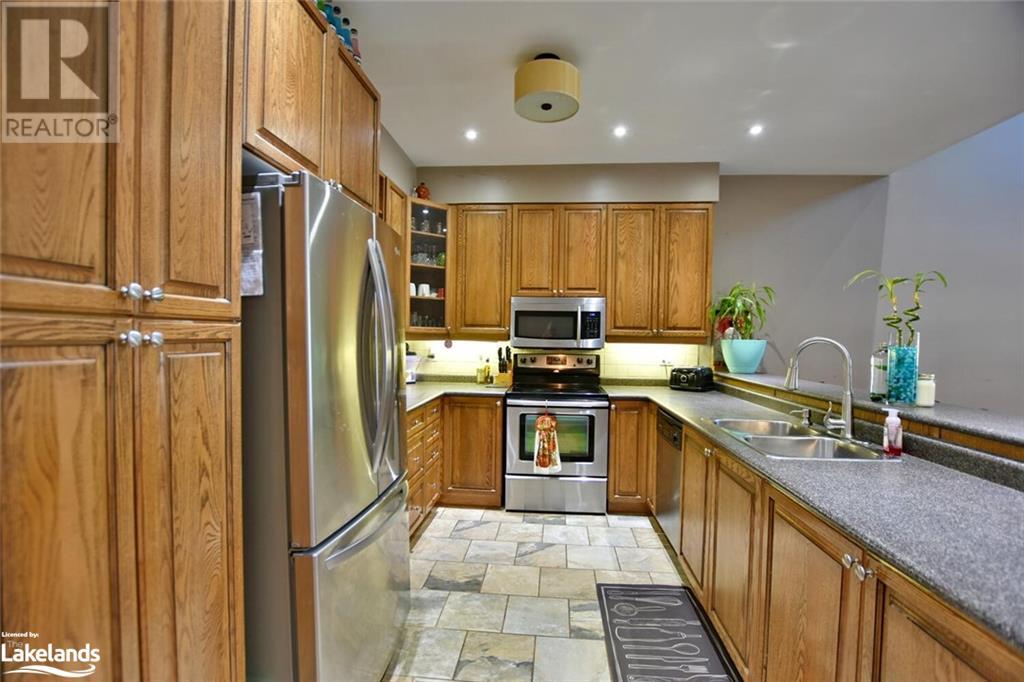 Listing 40377170 - Large Photo # 24