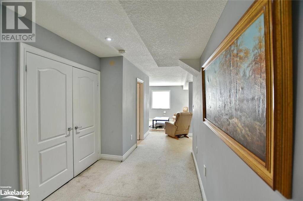 Listing 40377170 - Large Photo # 42