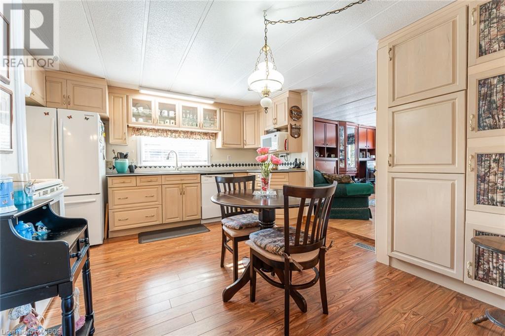 Listing 40377202 - Large Photo # 9
