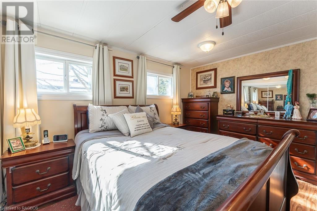 Listing 40377202 - Large Photo # 18