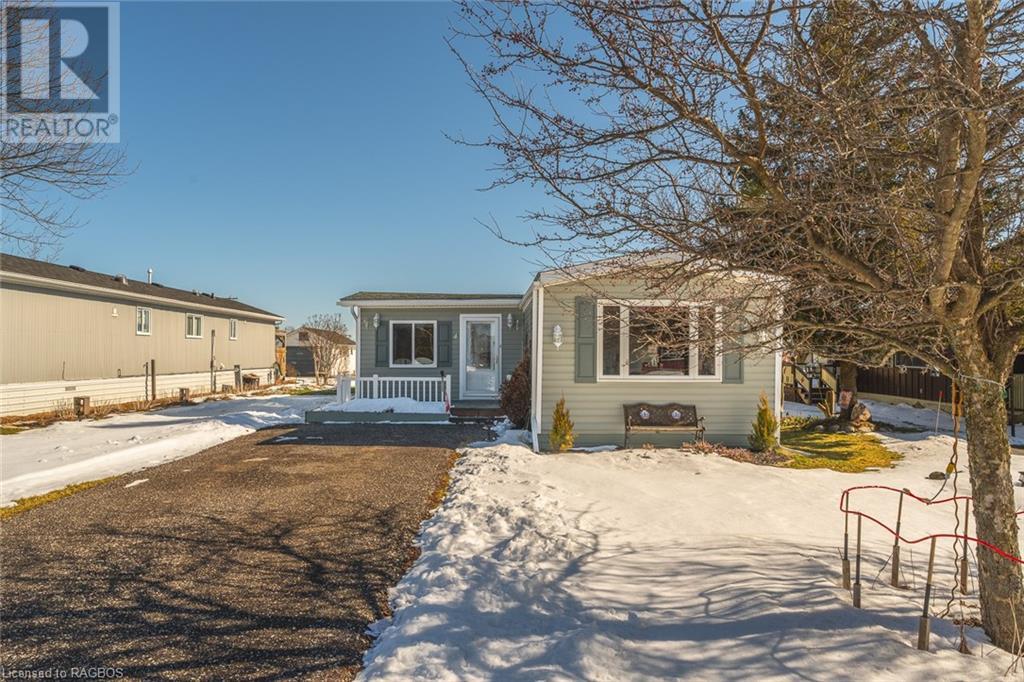 Listing 40377202 - Large Photo # 4