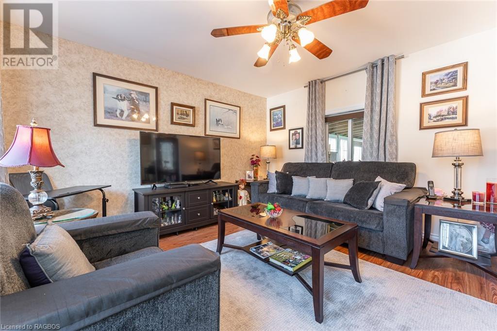 Listing 40377202 - Large Photo # 6