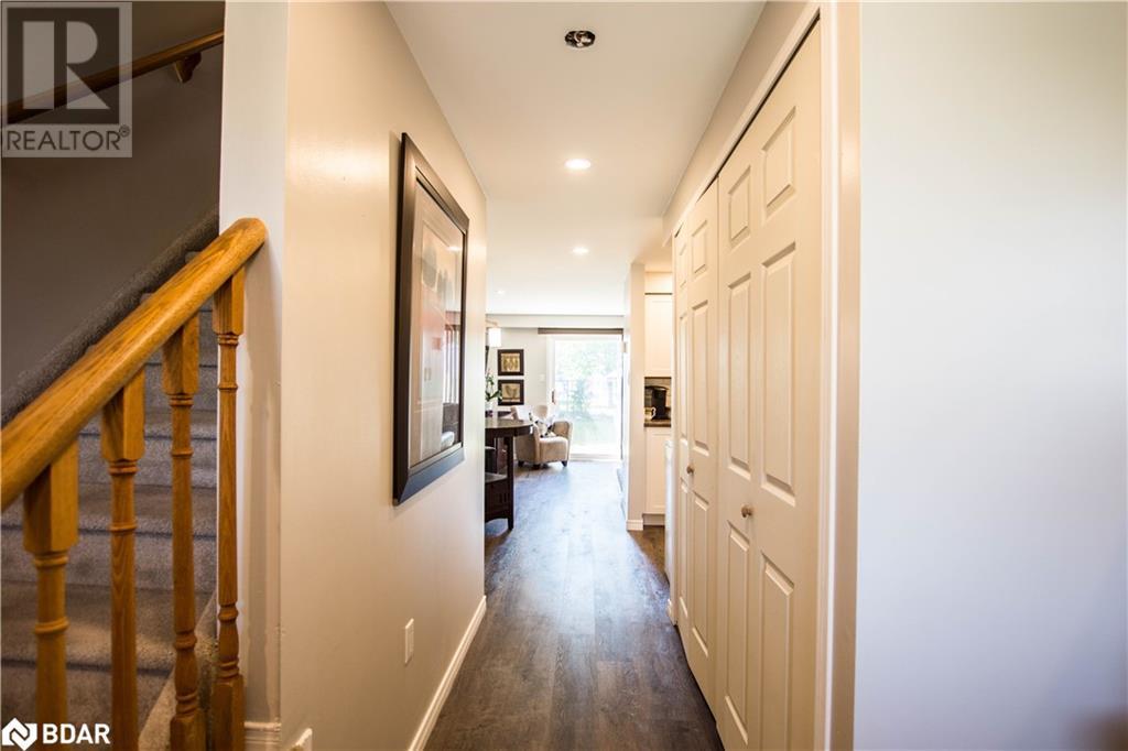 Listing 40377266 - Large Photo # 5