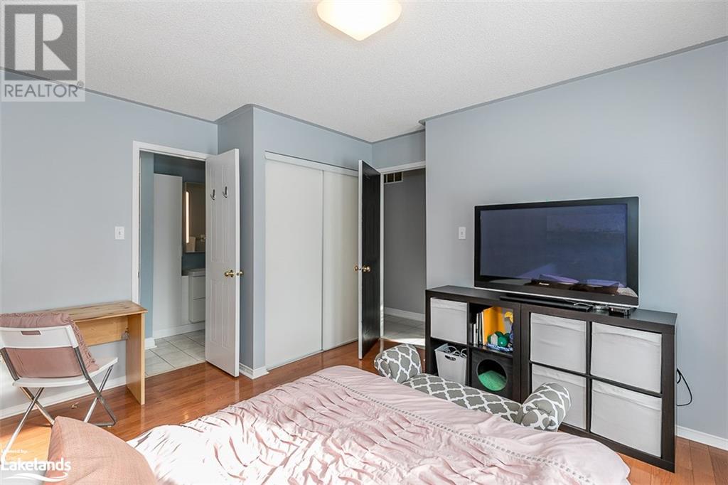 Listing 40377268 - Large Photo # 23