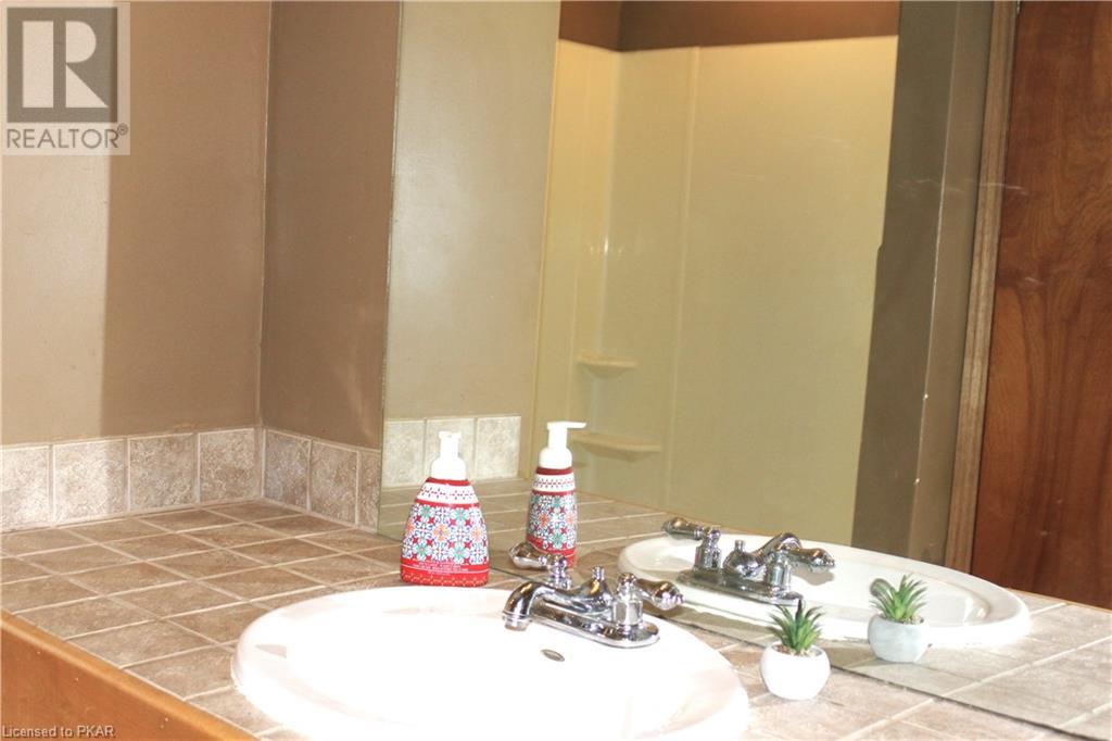 Listing 40377294 - Large Photo # 19
