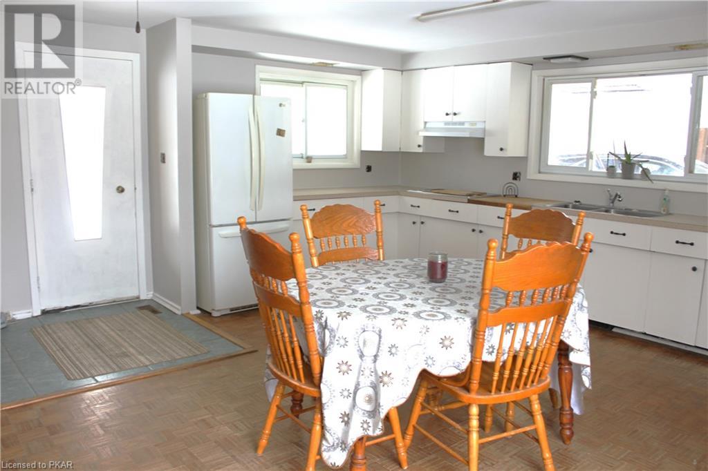 Listing 40377294 - Large Photo # 6
