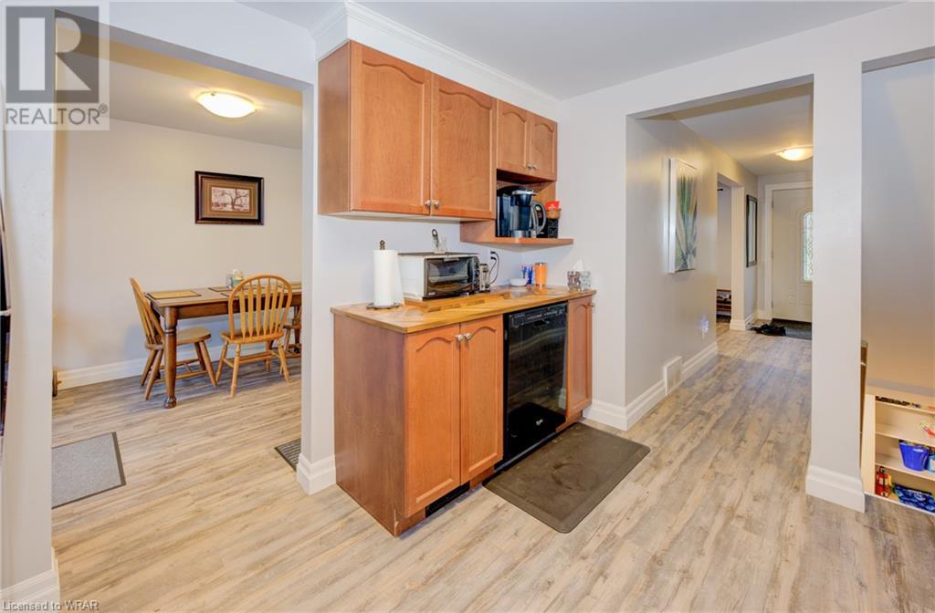 Listing 40377617 - Large Photo # 7