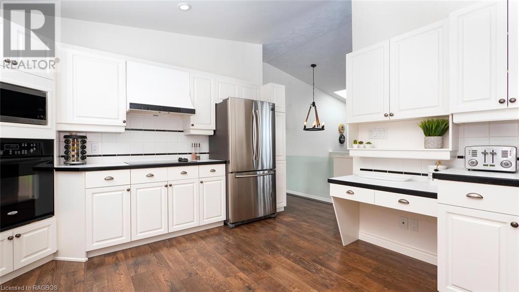 Listing 40377936 - Large Photo # 7