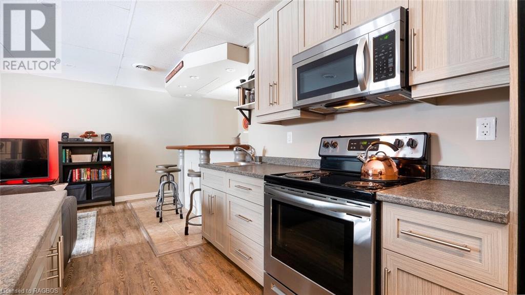 Listing 40377936 - Large Photo # 33