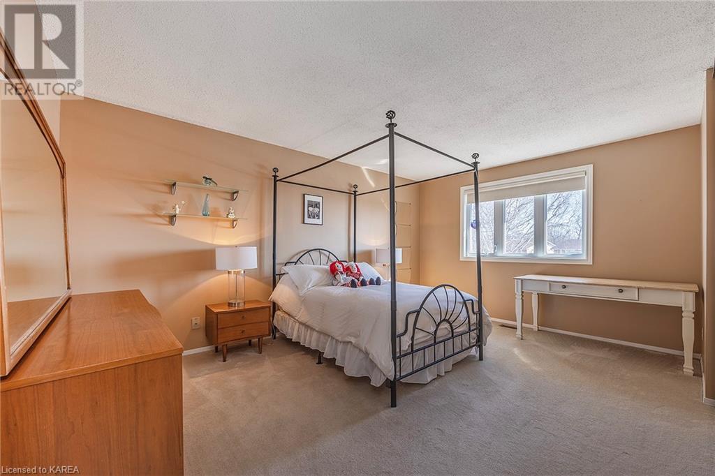 Listing 40378085 - Large Photo # 37