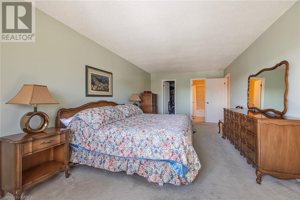 Listing 40378085 - Large Photo # 31