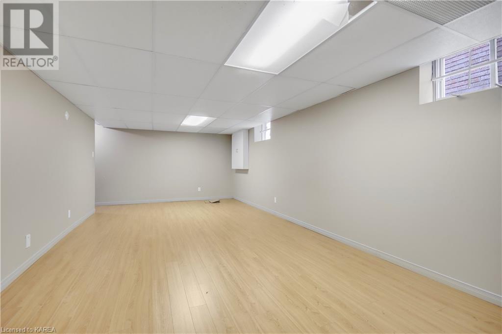 Listing 40378112 - Large Photo # 29