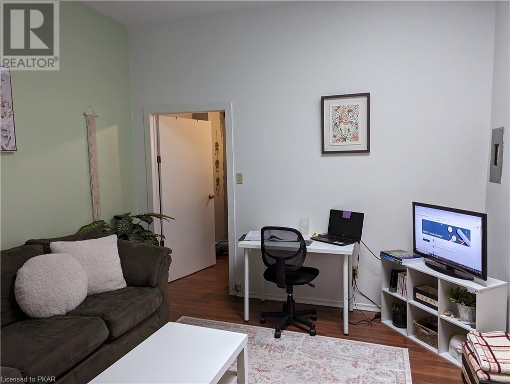 Listing 40378128 - Large Photo # 7