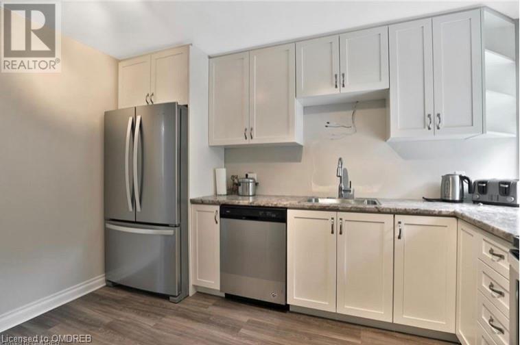 Listing 40378195 - Large Photo # 11