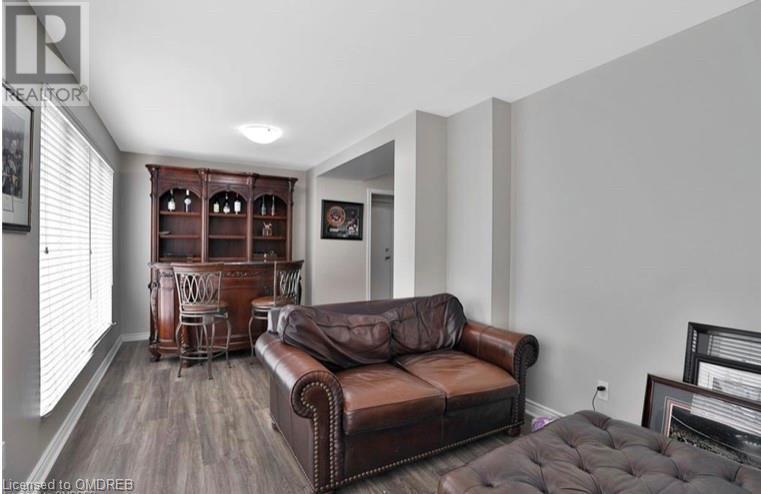 Listing 40378195 - Large Photo # 6