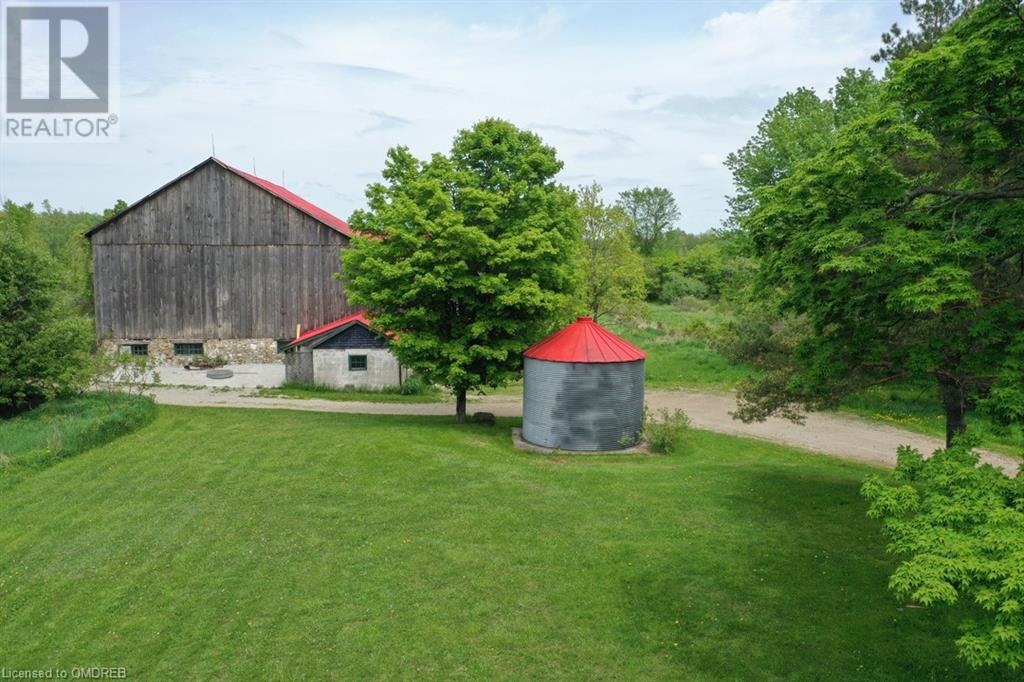 Listing 40378200 - Large Photo # 3