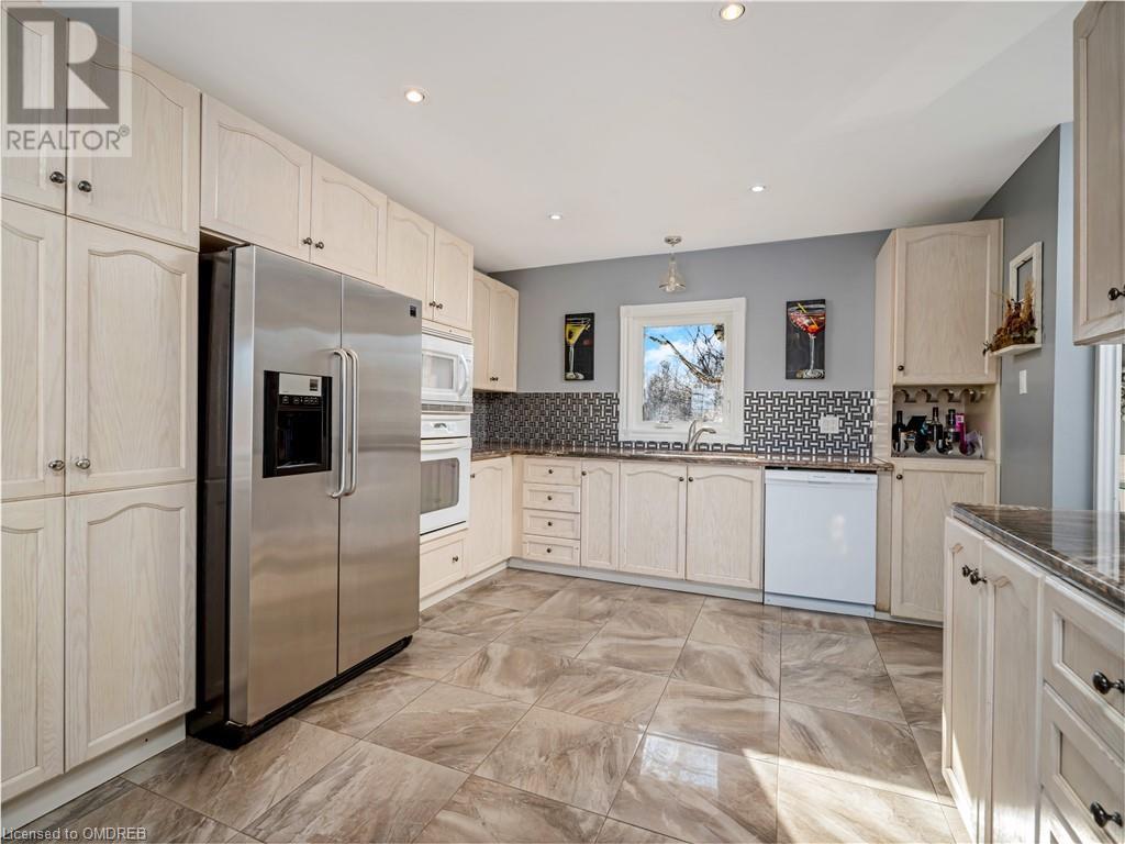 Listing 40378217 - Large Photo # 10