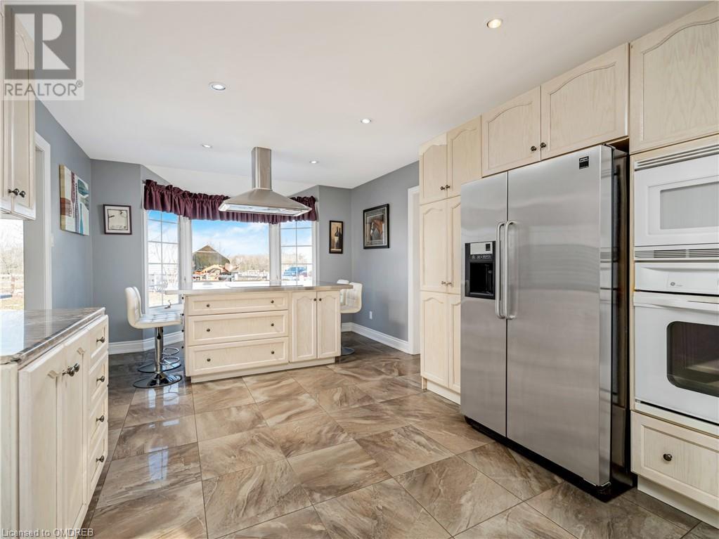 Listing 40378217 - Large Photo # 12