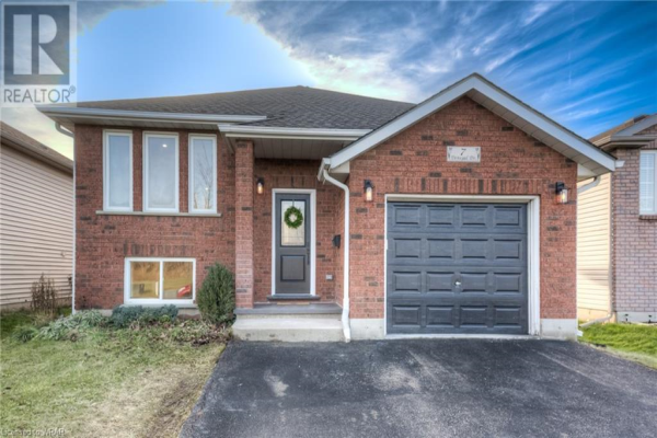 7 DONEGAL Drive, Brantford
