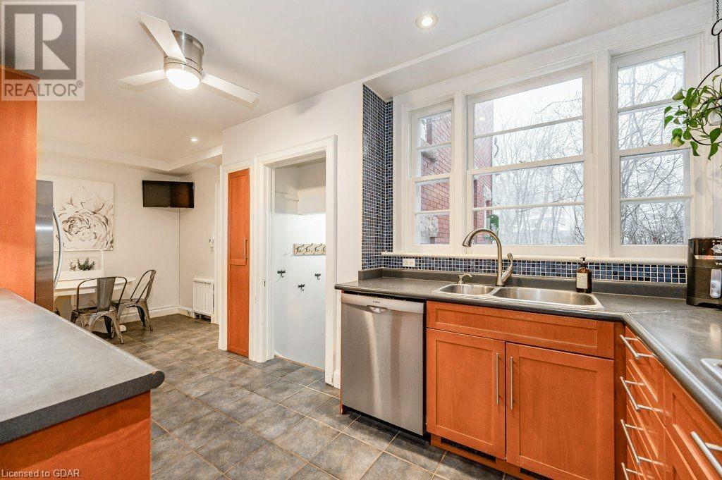 Listing 40378402 - Large Photo # 12