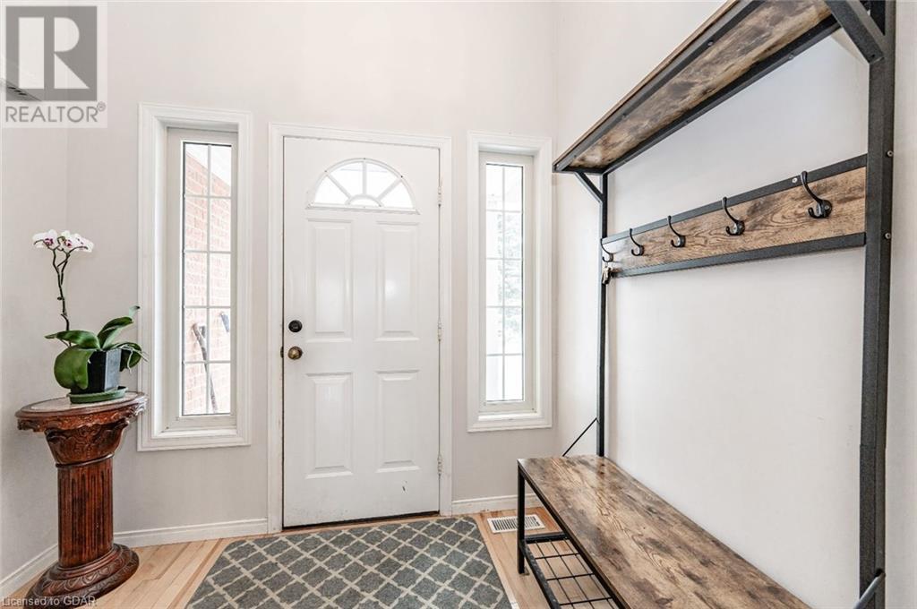 Listing 40378410 - Large Photo # 2