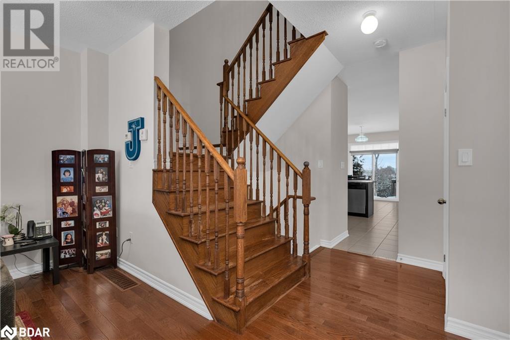 Listing 40378553 - Large Photo # 5