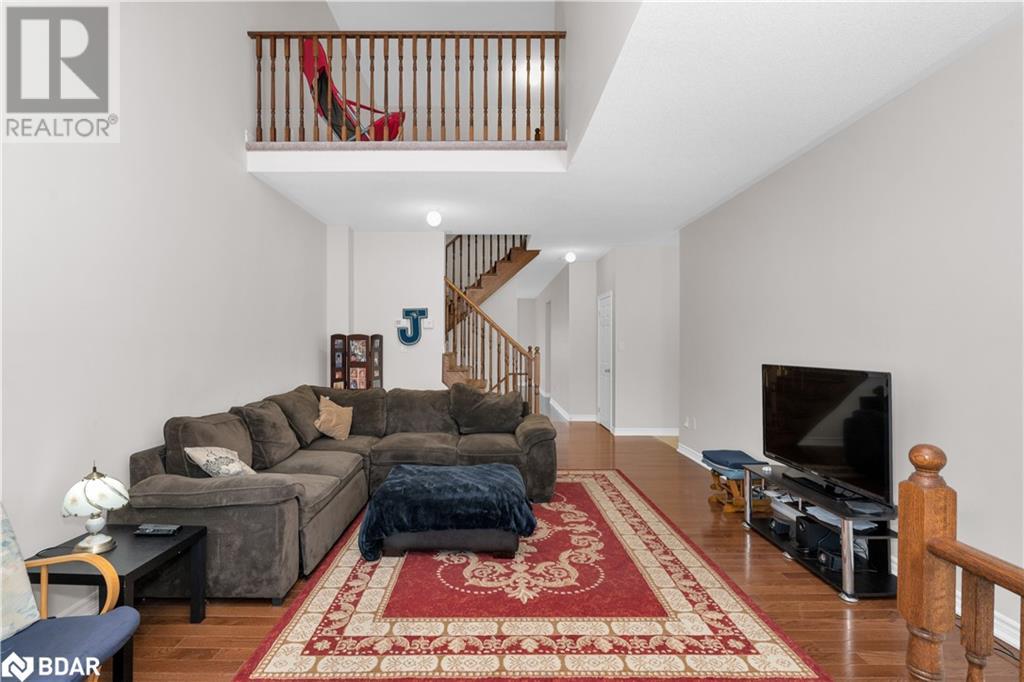 Listing 40378553 - Large Photo # 3