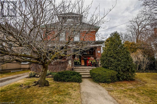 6107 BARKER Street, Niagara Falls