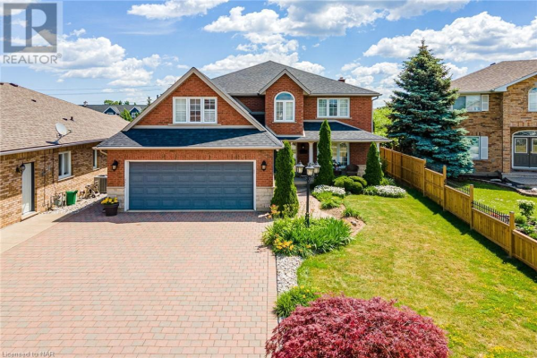 4 VALVANO Court, St. Catharines