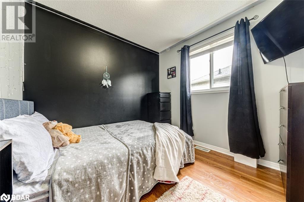 Listing 40378779 - Large Photo # 9