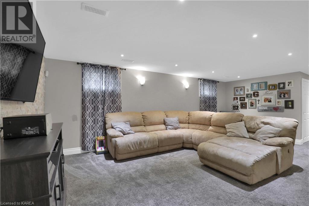 Listing 40378970 - Large Photo # 40