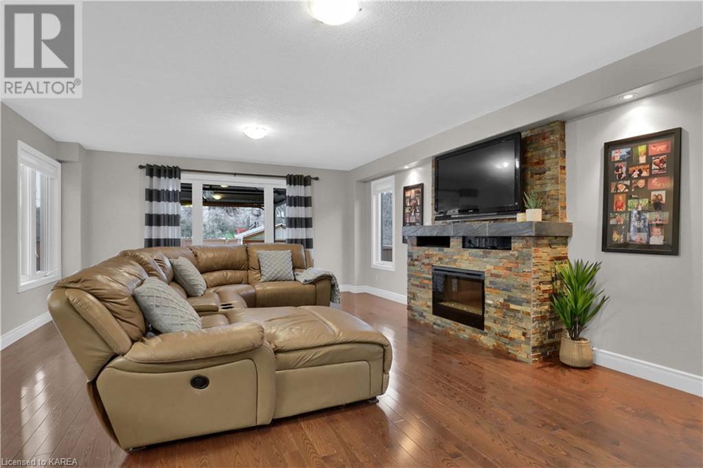 Listing 40378970 - Large Photo # 17