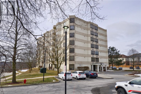 688 PRESTON Parkway Unit# 402, Cambridge