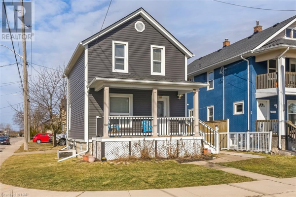 4945 MAPLE Street, Niagara Falls