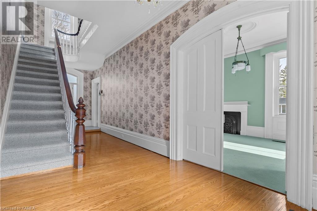 Listing 40379114 - Large Photo # 10