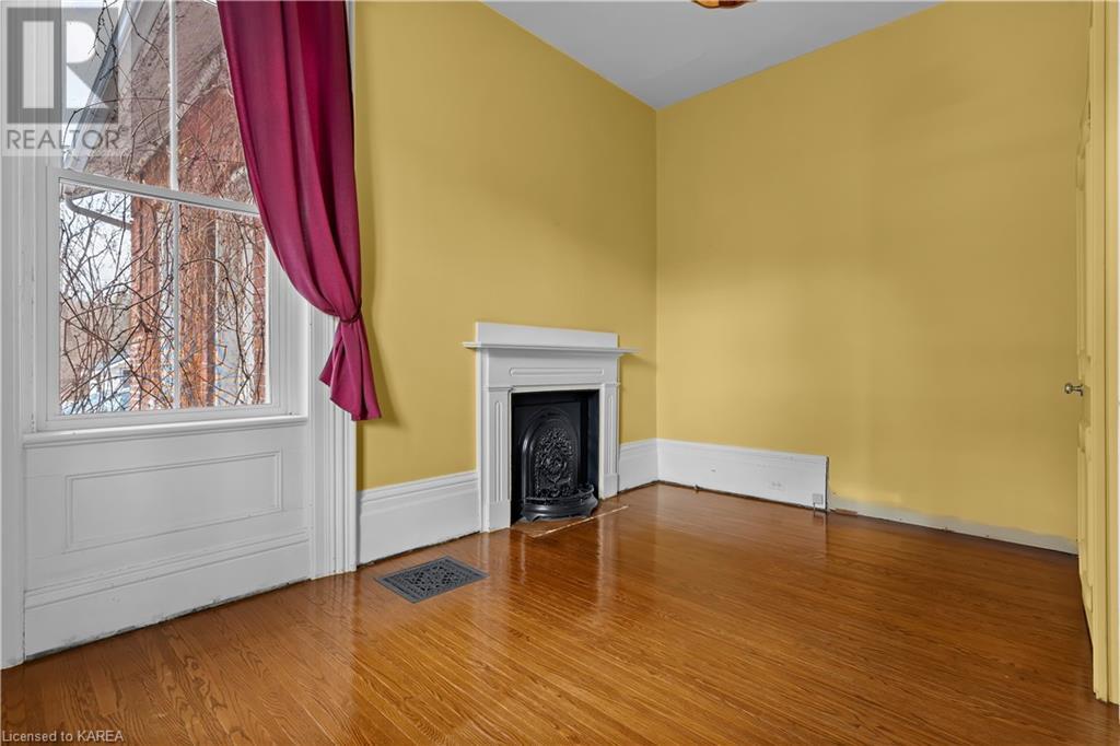 Listing 40379114 - Large Photo # 18