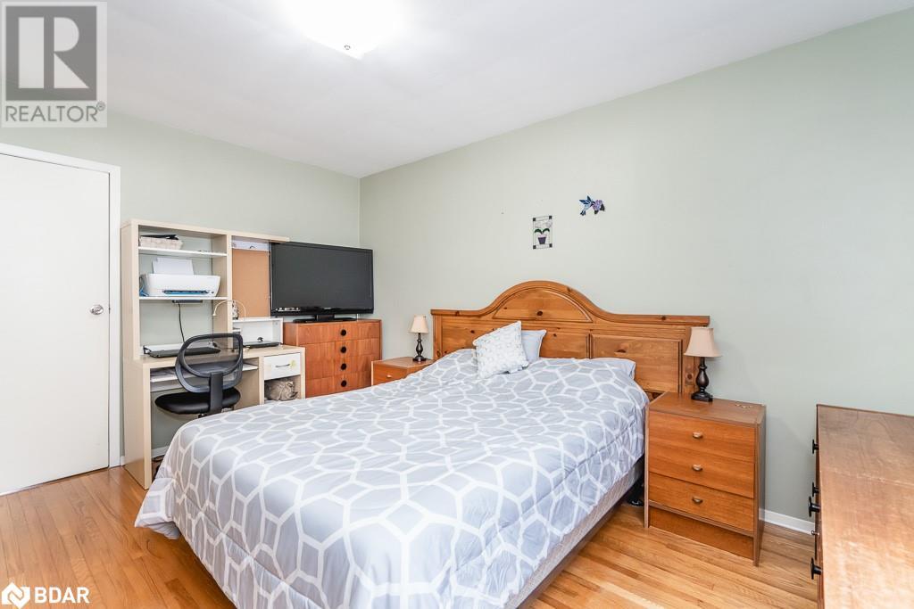 Listing 40379186 - Large Photo # 17