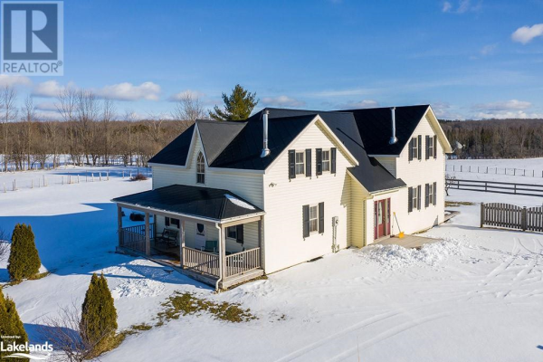 702174 5 Side Road, Chatsworth