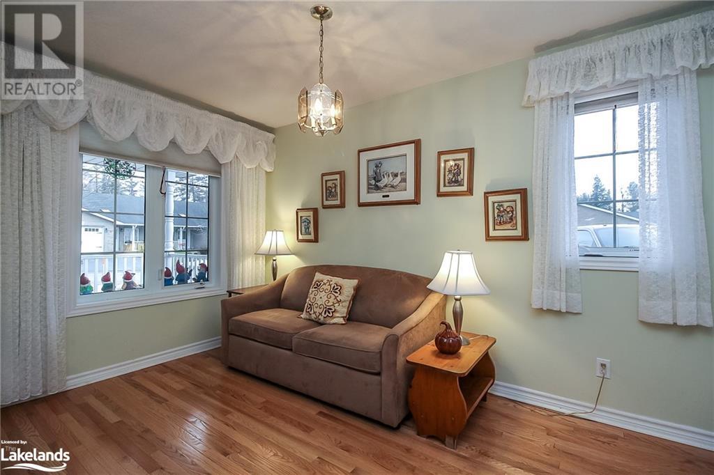 Listing 40379416 - Large Photo # 32