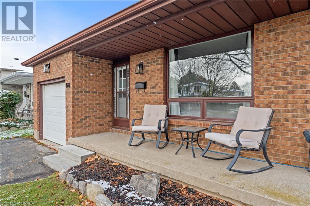 Listing 40379577 - Large Photo # 4