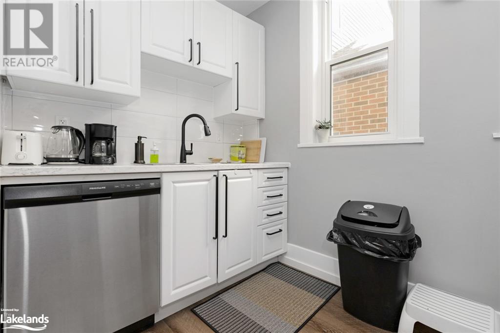 Listing 40379578 - Large Photo # 24