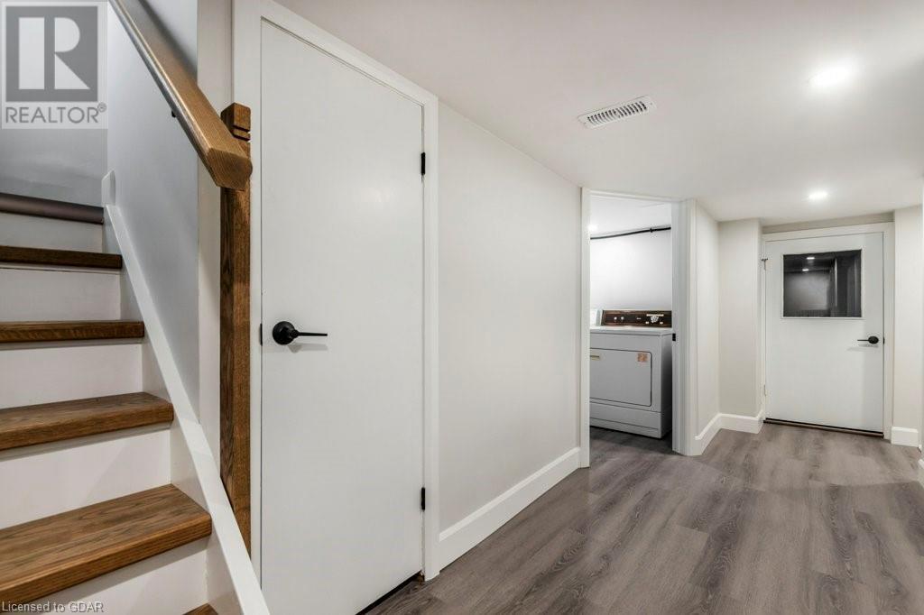 Listing 40379585 - Large Photo # 26