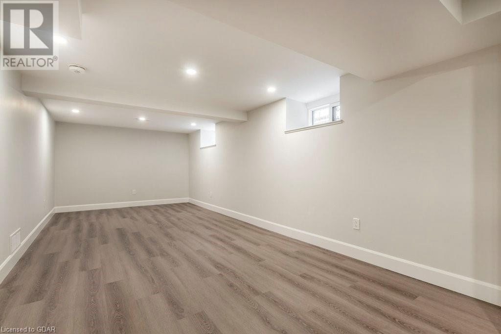 Listing 40379585 - Large Photo # 27