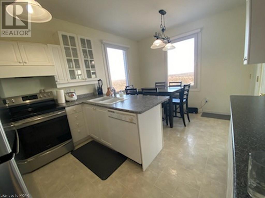 Listing 40379634 - Large Photo # 10
