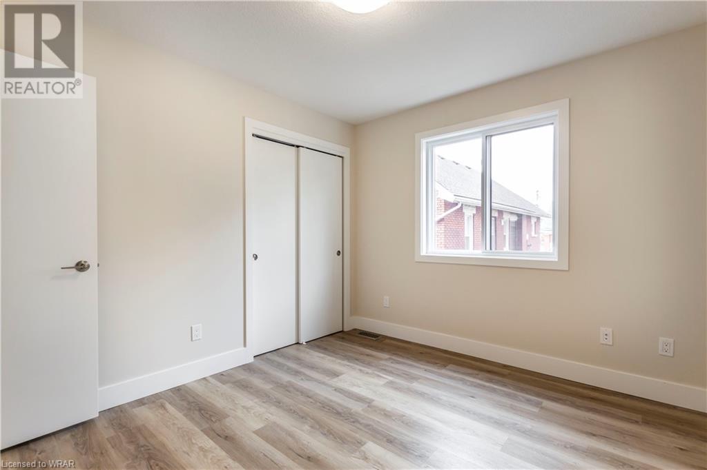 Listing 40379682 - Large Photo # 11